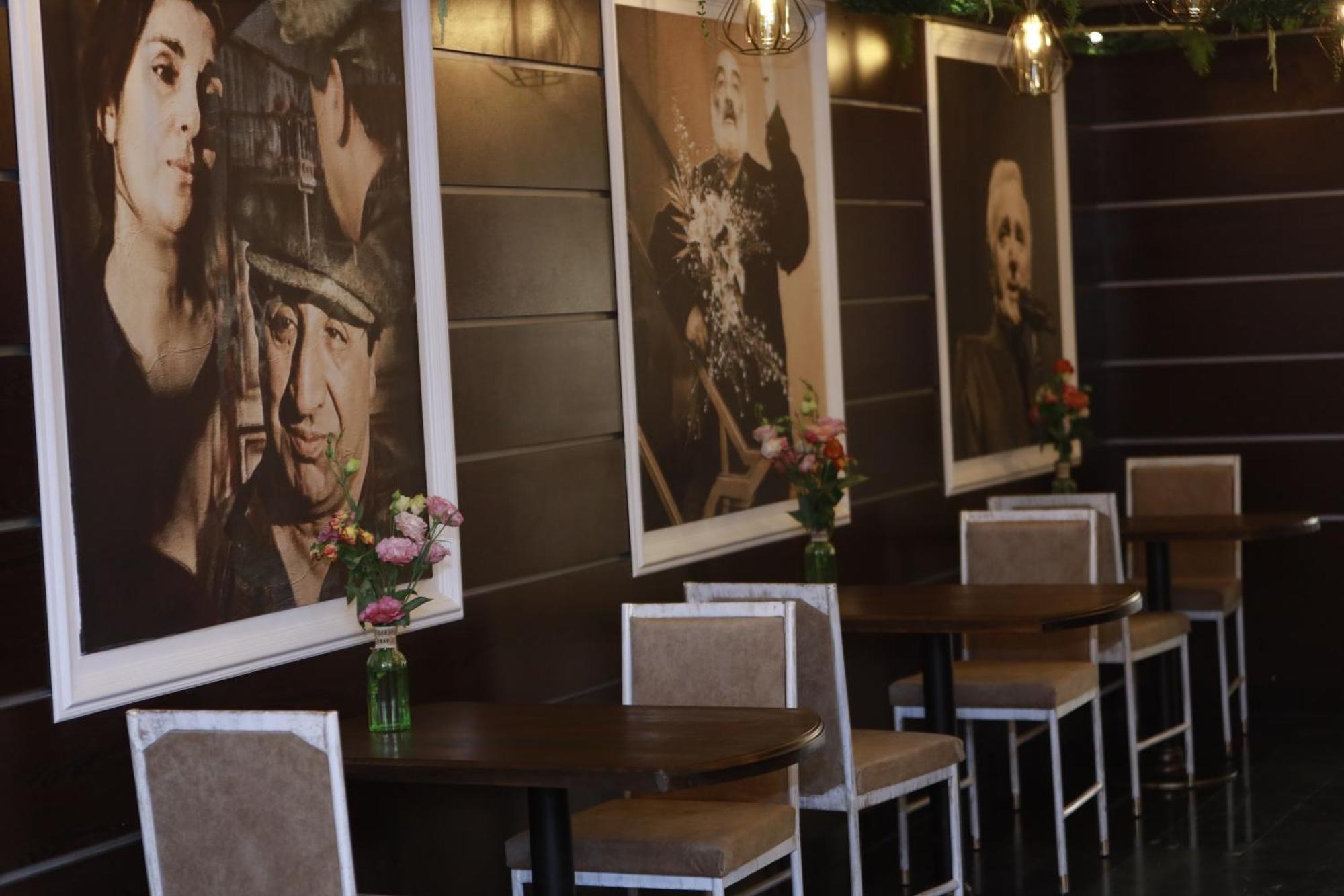 Delin Hotel And Tours 예레반 외부 사진